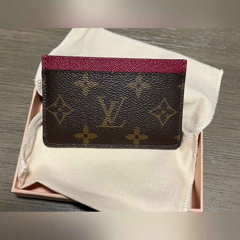 Louis Vuitton Monogram Card Holder